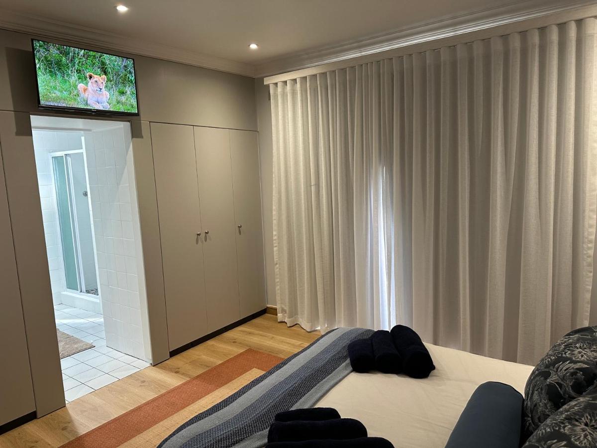 Tranquil Private Rooms Hermanus Eksteriør bilde